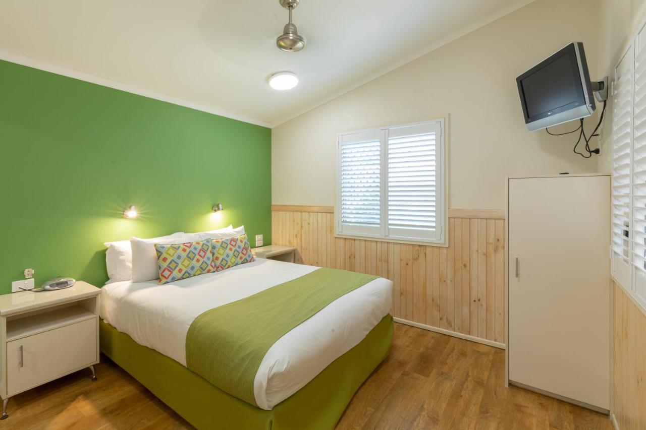 Big4 Adventure Whitsunday Resort Airlie Beach Bagian luar foto
