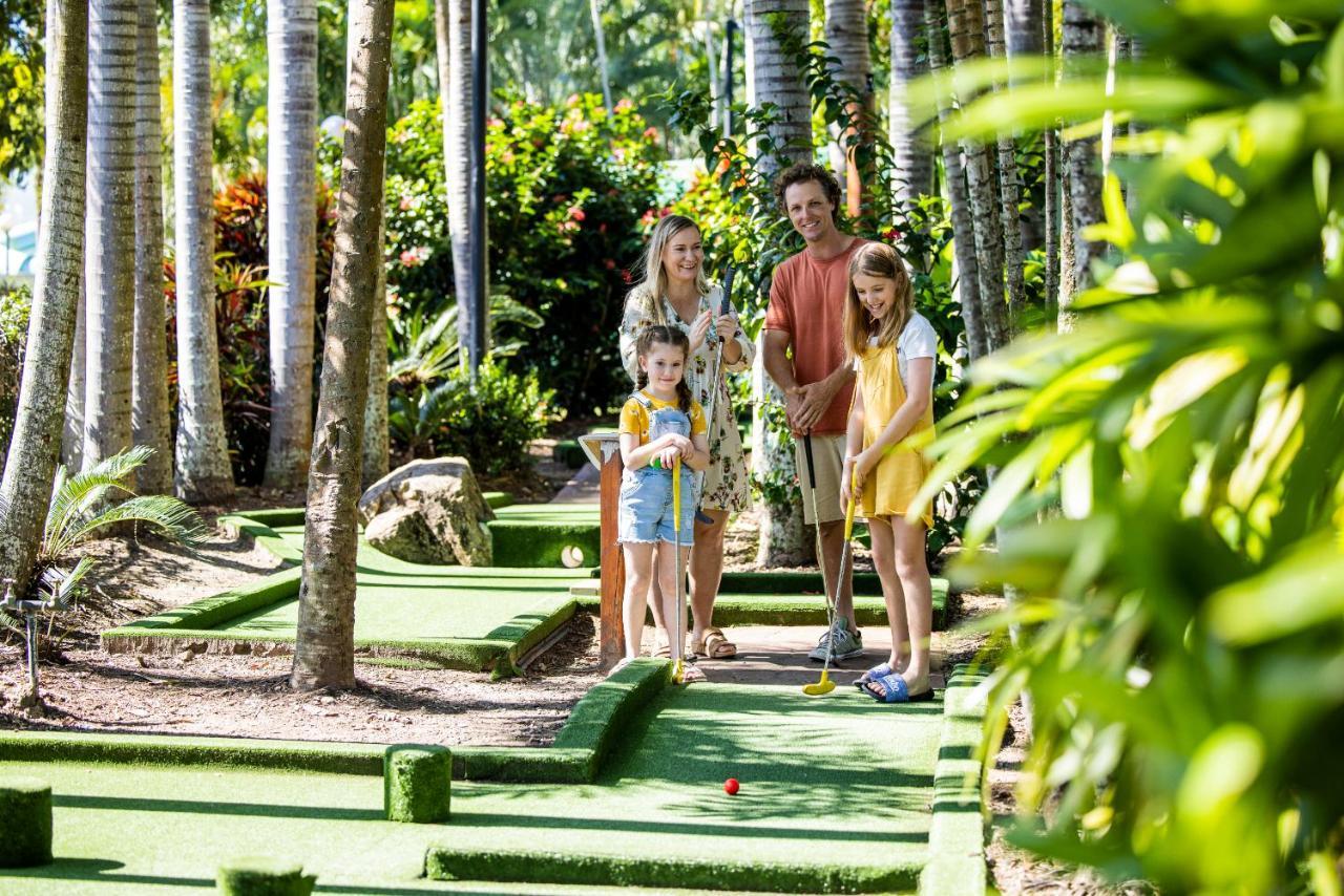 Big4 Adventure Whitsunday Resort Airlie Beach Bagian luar foto