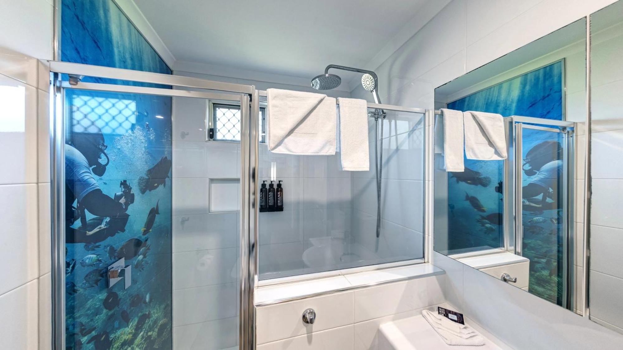 Big4 Adventure Whitsunday Resort Airlie Beach Bagian luar foto