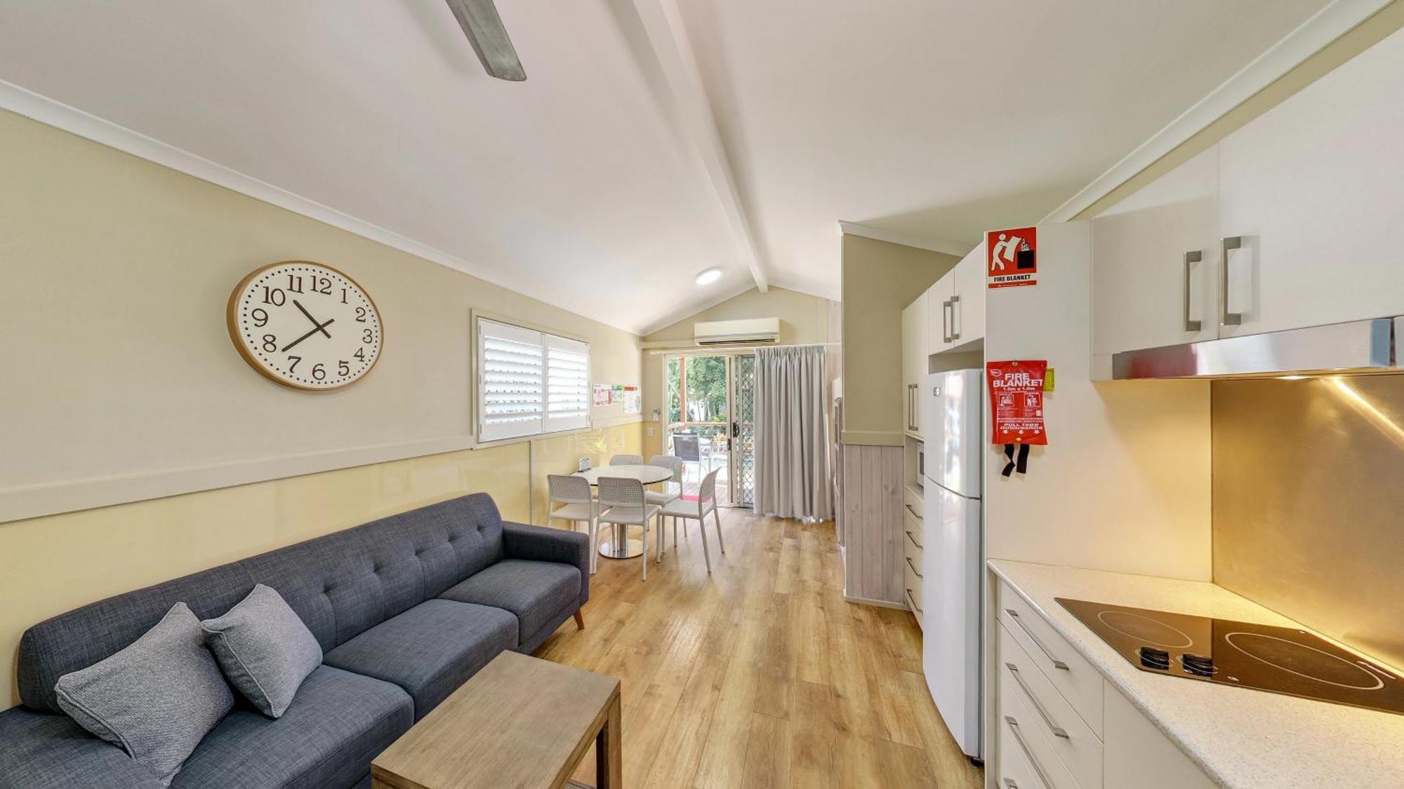 Big4 Adventure Whitsunday Resort Airlie Beach Bagian luar foto