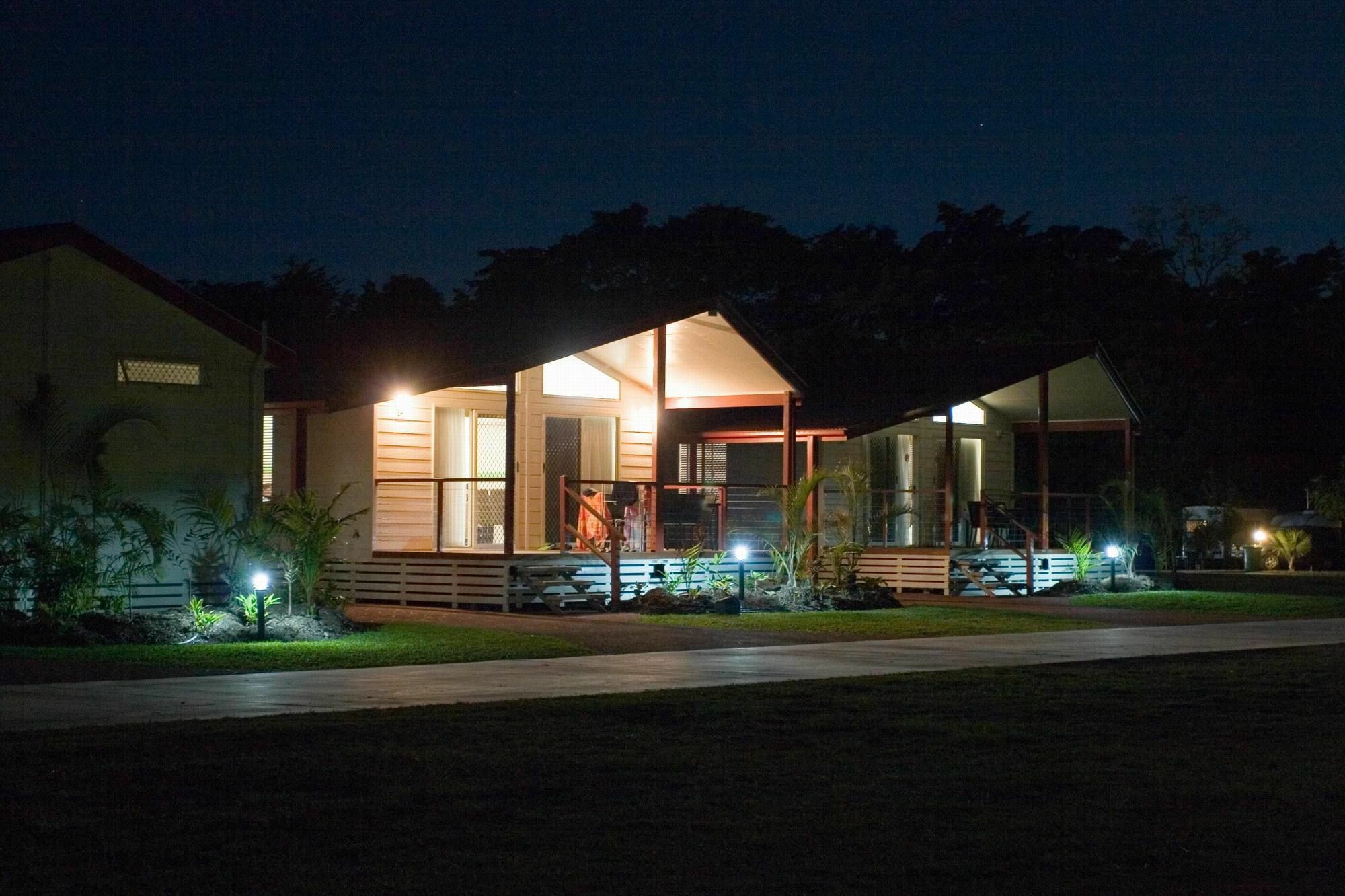 Big4 Adventure Whitsunday Resort Airlie Beach Bagian luar foto
