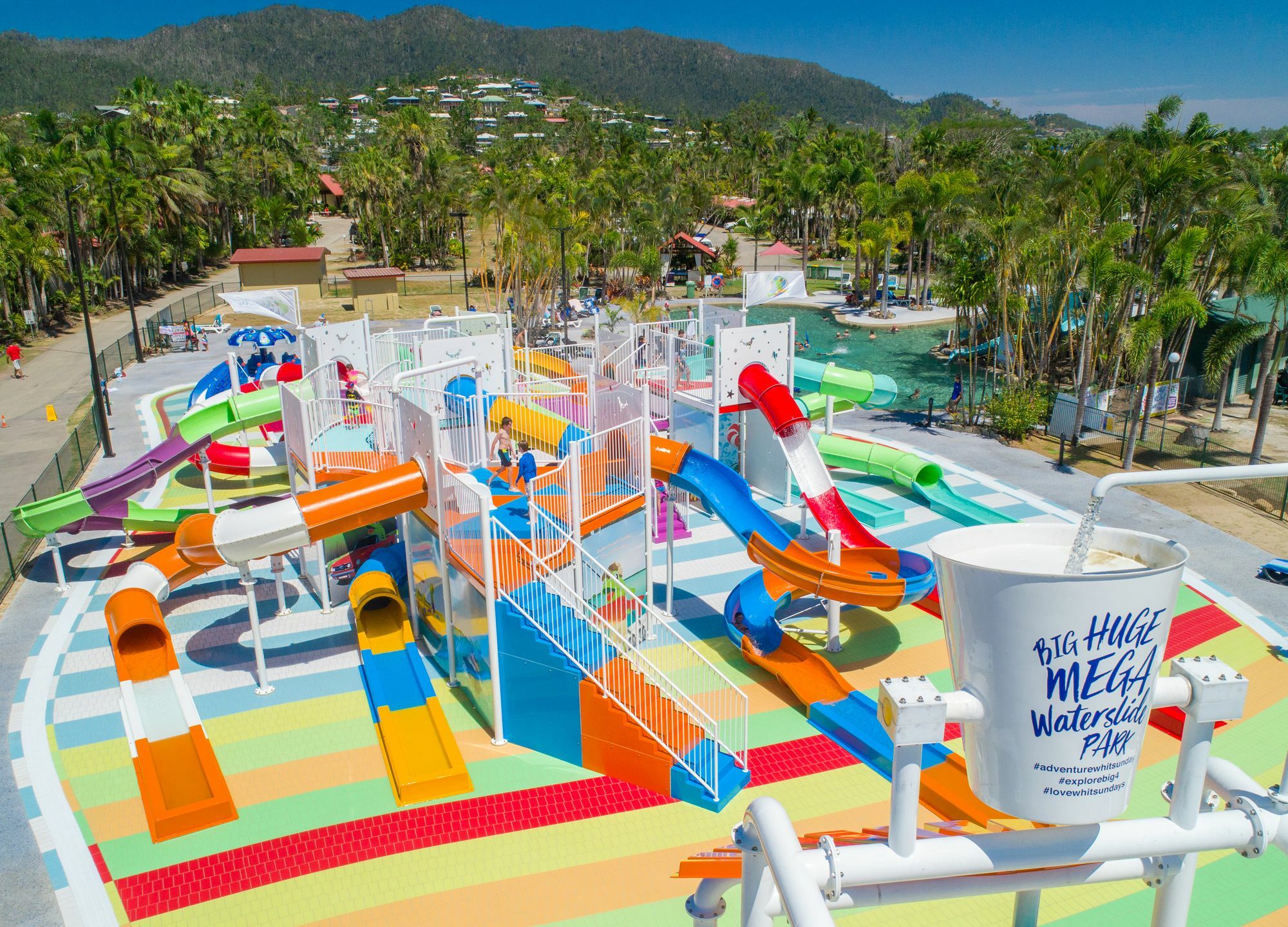 Big4 Adventure Whitsunday Resort Airlie Beach Bagian luar foto