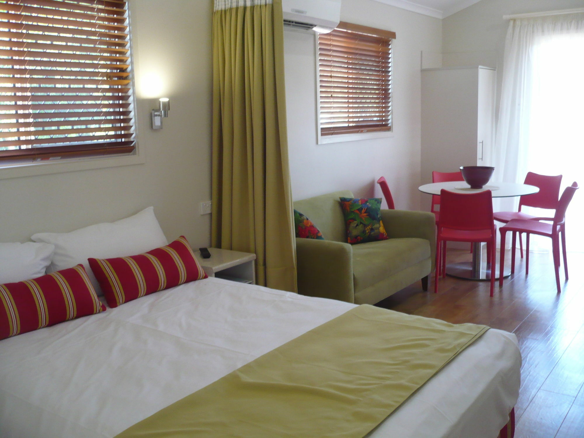Big4 Adventure Whitsunday Resort Airlie Beach Bagian luar foto