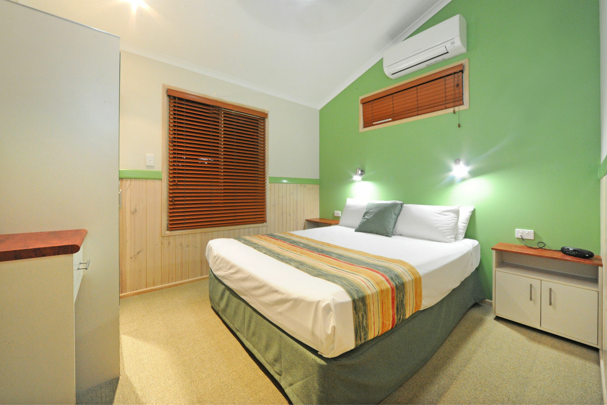 Big4 Adventure Whitsunday Resort Airlie Beach Bagian luar foto